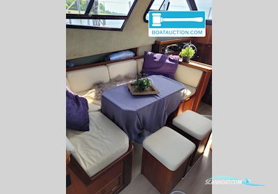 Sealine 305 Fly Motorbåt 1985, med Volvo Penta motor, Holland