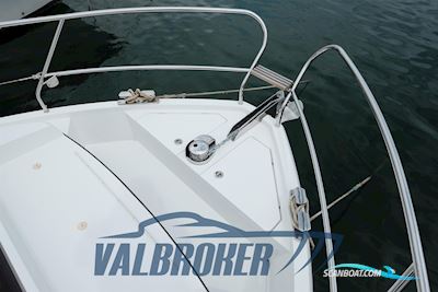 Sealine C335V Motorbåt 2021, med Suzuki BF motor, Italien