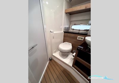 Sealine F 42 Flybridge Motorbåt 2013, med Volvo motor, Kroatien