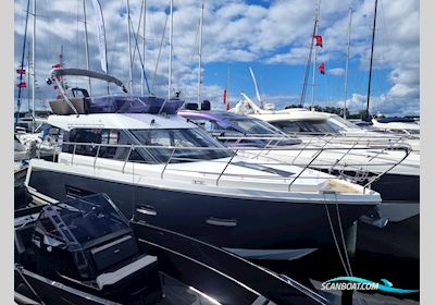 Sealine F380 Volvo Penta D6-330 Evc Motorbåt 2015, med Volvo Penta D6-330 Evc motor, Sverige