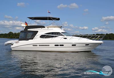 Sealine F42/5 Fly Motorbåt 2004, med Volvo Penta motor, Holland