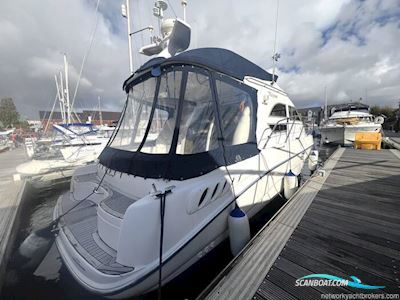 Sealine International F33 Motorbåt 1999, med Volvo Penta Kad32DP motor, England