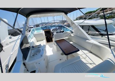 Sealine S29 Motorbåt 2005, med VOLVO motor, Frankrike