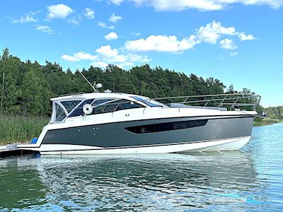 Sealine S330 Motorbåt 2017, med Volvo Penta motor, Finland