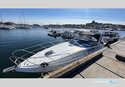 Sealine S34 Motorbåt 2004, med 2x Volvo Penda KAD44 EDC motor, Sverige