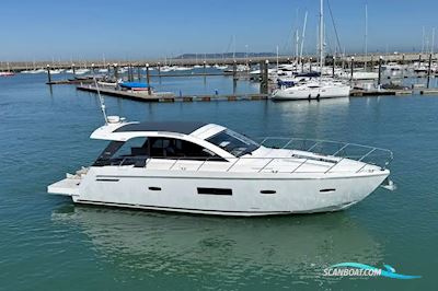 Sealine S450 Motorbåt 2014, med Volvo Penta motor, England