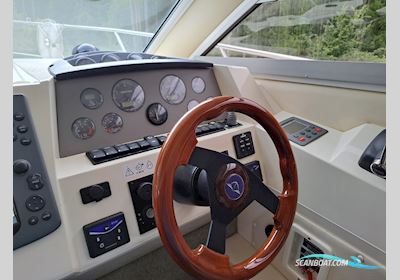 Sealine Sealine F34 Flybridge Motorbåt 2005, med Volvo Penta motor, Finland