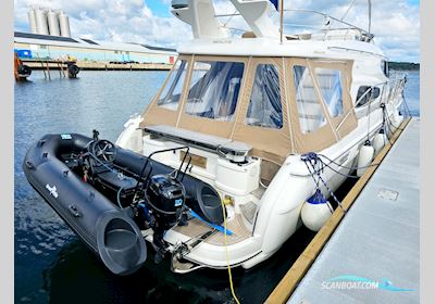 Sealine T51 Volvo Penta Tamd 122P Edc Motorbåt 1999, med Volvo Penta Tamd 122P Edc motor, Sverige