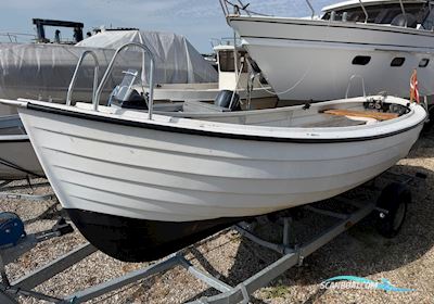 Sekser Jolle Motorbåt 1990, med Volvo Penta 2020 motor, Danmark