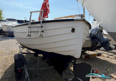 Sekser Jolle Motorbåt 1990, med Volvo Penta 2020 motor, Danmark