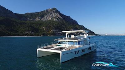 Serenity Yachts Serenity 64 Hybrid Solar Electric Powercat Motorbåt 2018, med 2 Moteurs Elctriques HM56W 20KW + 2 Nanni Diesel 200CV motor, Spanien