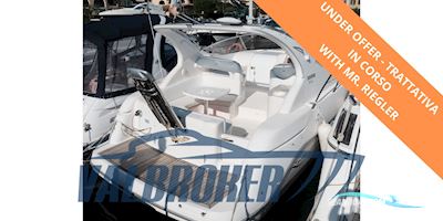 Sessa Marine Oyster 35 Motorbåt 2002, med Volvo Penta Kad 43 motor, Italien