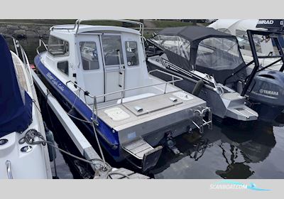 Silver EAGLE 630C Motorbåt 2003, med Mercruiser motor, Sverige