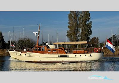 Silver Rondspantkotter 19.44 VS Motorbåt 1956, med Volvo Penta motor, Holland
