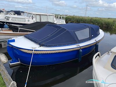 Sloep Van Seinen ( 200 Uur) Sloep Van Seinen ( 200 Uur) Marine 800 Motorbåt 2004, med Mitsubishi motor, Holland