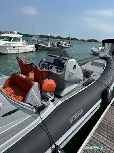 Stingher 900 GT Motorbåt 2022, med Mercury Verado motor, England
