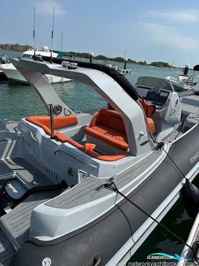 Stingher 900 GT Motorbåt 2022, med Mercury Verado motor, England