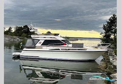 Storebro Royal Cruiser 380 Biscay Motorbåt 1992, med  2 x Volvo Penta Tamd 61A motor, Sverige