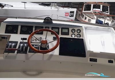 Storebro Royal Cruiser 420 Motorbåt 1992, med Volvo Penta TAMD 72A motor, Tyskland