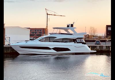 Sunseeker Manhattan 66 Motorbåt 2019, med Man V8-1200 motor, Tyskland