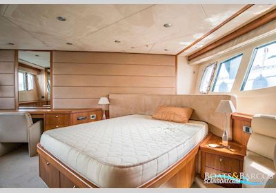 Sunseeker Manhattan 70 Motorbåt 2008, med Man  motor, Spanien
