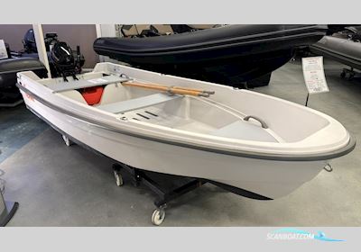 TERHI 400 Motorbåt 2023, med Mercury motor, Sverige