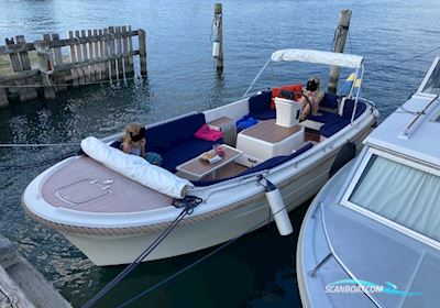 Tender Queen 23 Motorbåt 2019, med Hyundai Seasall D170 motor, Sverige