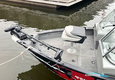 Tracker Pro Guide V16 WT Motorbåt 2018, med Evinrude 90hk E-Tec H.O motor, Sverige