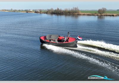 Triple X 800 Motorbåt 2022, Holland