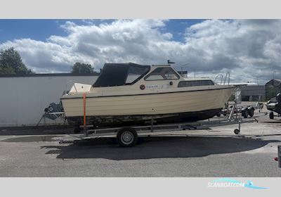 Uttern 630 Motorbåt 1983, med Yamaha motor, Sverige
