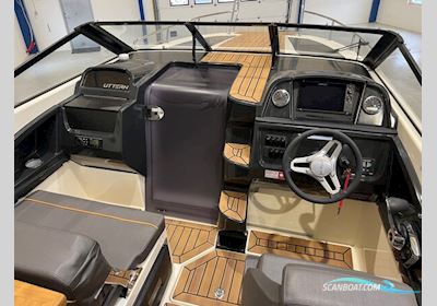 Uttern D 70 Motorbåt 2024, Danmark