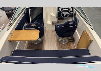 Uttern D55 EXCLUSIVE Motorbåt 2006, med Mercruiser motor, Sverige