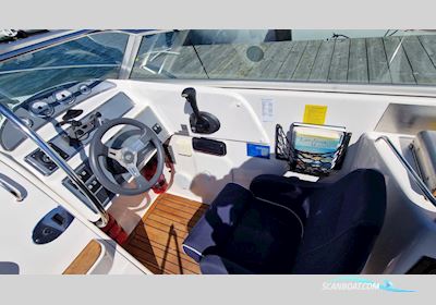 Uttern D68 Motorbåt 2006, med  Mercruiser motor, Sverige