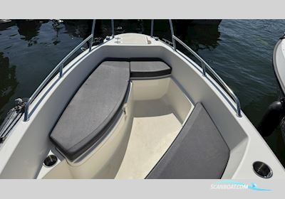 Uttern S45 Motorbåt 2020, med Mercury motor, Sverige