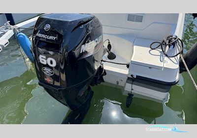 Uttern S45 Motorbåt 2020, med Mercury motor, Sverige
