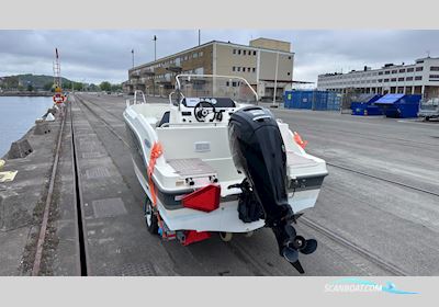 Uttern S51 Motorbåt 2017, med Mercury motor, Sverige