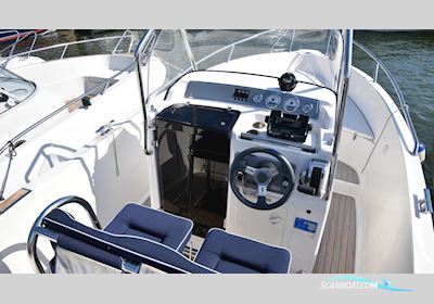 Uttern S64 Exclusive Motorbåt 2006, med  Mercruiser motor, Sverige