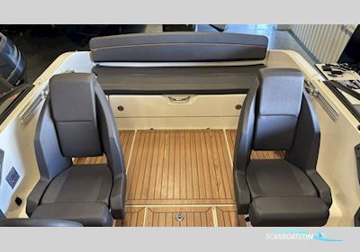 Uttern T59 Motorbåt 2022, med Mercury motor, Sverige