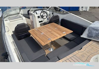 Uttern T62 Motorbåt 2016, med Mercury motor, Sverige