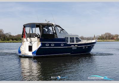 Van Vossen Parade 12.75 AK Motorbåt 2017, med Volvo Penta is Een Toonaangevende Fabrikant Van Maritieme Aandrijfsystemen, Waarbij Betrouwbare en Efficiënte Motoren Zorgen Voor Krachtige, Duurzame motor, Holland