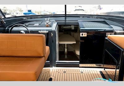 Vandutch 40 Motorbåt 2013, Frankrike