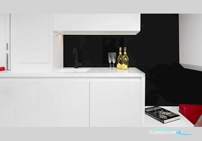 Vandutch VD48 Motorbåt 2022, Frankrike