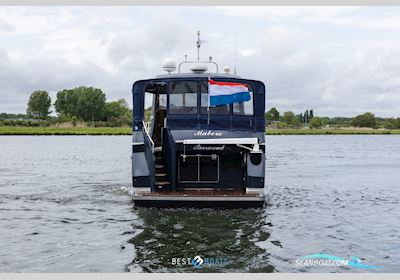 Wim Van Der Valk Continental 1700 Motorbåt 1997, med Vetus-Deutz is Een Robuuste, Onderhoudsvriendelijke Marine-Dieselmotor Waarin de Beproefde Deutz-Techniek is Gecombineerd Met Vetus’ Maritieme Expert motor, Holland