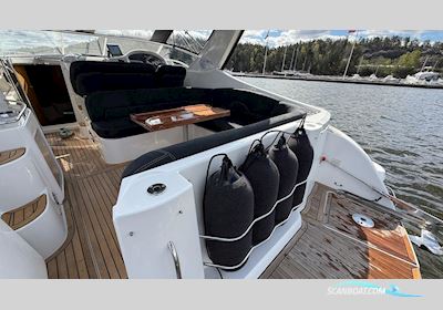 Windy 37 Grand Mistral Motorbåt 2002, med 2 x Volvo Penta motor, Sverige
