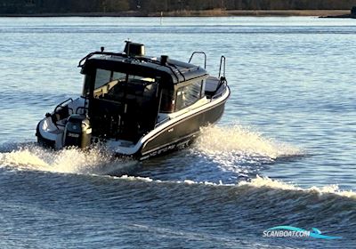 XO 270 RS Cabin Motorbåt 2018, med Suzuki DF 350 A motor, Finland