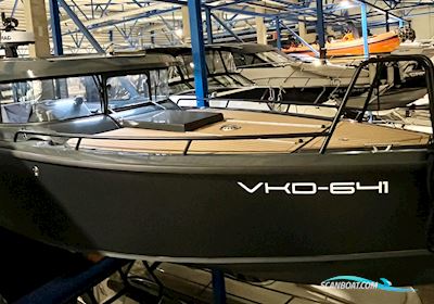XO Explr 10 Sport+ Motorbåt 2022, med Mercury Verado V8 motor, Estonia