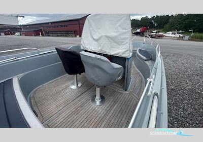 Yamarin Cross 61 Center Console Motorbåt 2013, med Evinrude motor, Sverige