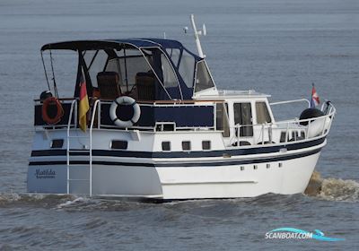 Z-Yacht 10,80 Curtevenne Motorbåt 1987, med Daf DD 575 motor, Tyskland