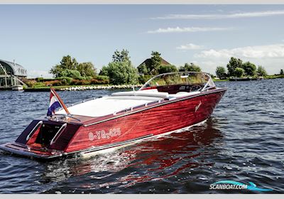 (Gedupliceerd) Motorboat 2003, with Mercruiser engine, The Netherlands