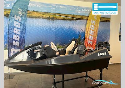 3Bros Water go-Kart Motorboat 2020, with EZ Outboard engine, Belgium